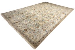 Corner detail of New Nain 6La with Silk rug showing border pattern and Wool pile
