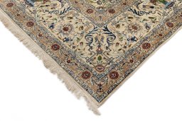 Full view of New Nain 6La with Silk rug from Iran / Persia, 595 × 390 cm in Beige tones