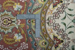 Close-up detail of New Tabriz 50/60/70 Raj rug from Iran / Persia showing Cork weave