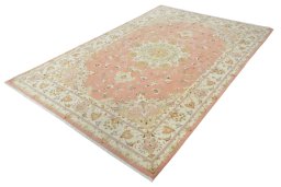 Corner detail of New Tabriz 50/60/70 Raj rug showing border pattern and Cork pile