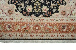 Full view of New Tabriz 50/60/70 Raj rug from Iran / Persia, 208 × 150 cm in Gray tones