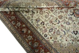 Surface texture of New Tabriz 50/60/70 Raj rug with natural Cork and intricate pattern