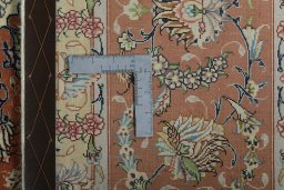 Central medallion detail of New Tabriz 50/60/70 Raj rug from Iran / Persia
