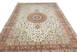 Surface texture of New Tabriz 50/60/70 Raj rug with natural Cork and intricate pattern