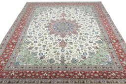 Surface texture of New Tabriz 50/60/70 Raj rug with natural Cork and intricate pattern