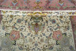 Close-up detail of 2000s Tabriz 50/60/70 Raj rug from Iran / Persia showing Cork weave