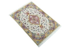 Close-up detail of 2000s Tabriz 50/60/70 Raj rug from Iran / Persia showing Cork weave