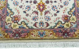 Close-up detail of 2000s Tabriz 50/60/70 Raj rug from Iran / Persia showing Cork weave