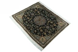 Corner detail of New Tabriz 50/60/70 Raj rug showing border pattern and Cork pile