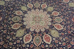 Central medallion detail of 1950s Tabriz 50/60/70 Raj rug from Iran / Persia