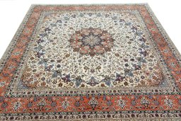 Surface texture of New Tabriz 50/60/70 Raj rug with natural Cork and intricate pattern