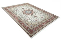 Close-up detail of 2000s Tabriz 50/60/70 Raj rug from Iran / Persia showing Cork weave