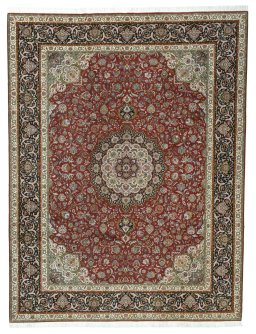 Full view of 2000s Tabriz 50/60/70 Raj rug from Iran / Persia, 390 × 300 cm in Red tones