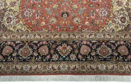 Full view of 2000s Tabriz 50/60/70 Raj rug from Iran / Persia, 400 × 300 cm in Red tones