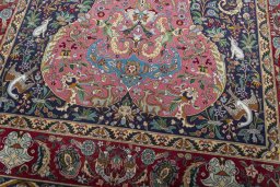 Close-up detail of 2000s Tabriz 50/60/70 Raj rug from Iran / Persia showing Cork weave
