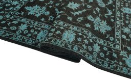 Close-up detail of New Farahan rug from Pakistan showing Wool weave