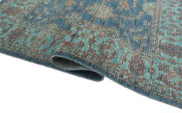Close-up detail of New Farahan rug from Pakistan showing Wool weave