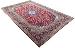 Close-up detail of 2000s Kashan rug from Iran / Persia showing Wool weave