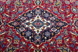 Central medallion detail of 2000s Kashan rug from Iran / Persia