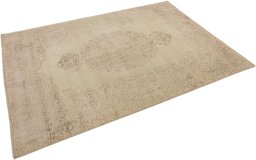 Corner detail of New Organic rug showing border pattern and Wool pile