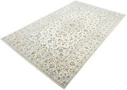 Corner detail of New Kashan rug showing border pattern and Wool pile
