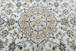 Central medallion detail of 2000s Kashan rug from Iran / Persia