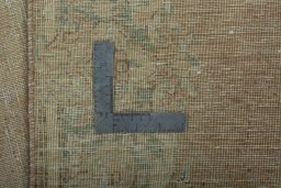 Close-up detail of 1950s Vintage rug from Pakistan showing Wool weave