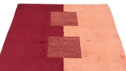Surface texture of 1980s Kilim Gabbeh rug with natural Wool and intricate pattern