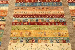 Central medallion detail of New Persian Gabbeh rug from Pakistan