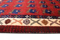 Central medallion detail of 2000s Persian Gabbeh rug from Iran / Persia