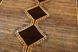 Central medallion detail of 2000s Persian Gabbeh rug from Iran / Persia