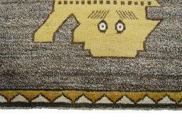 Central medallion detail of 2000s Persian Gabbeh rug from Iran / Persia