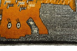 Central medallion detail of 2000s Persian Gabbeh rug from Iran / Persia