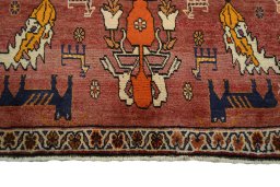 Central medallion detail of 2000s Persian Gabbeh rug from Iran / Persia