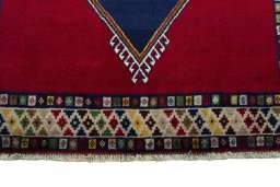 Central medallion detail of 2000s Persian Gabbeh rug from Iran / Persia