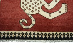 Central medallion detail of 2000s Persian Gabbeh rug from Iran / Persia