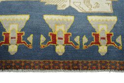 Central medallion detail of 2000s Persian Gabbeh rug from Iran / Persia