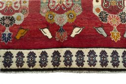 Central medallion detail of 2000s Persian Gabbeh rug from Iran / Persia