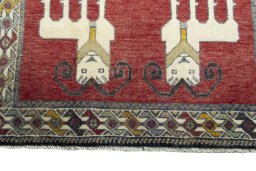 Central medallion detail of 2000s Persian Gabbeh rug from Iran / Persia