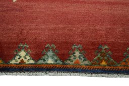 Central medallion detail of 2000s Persian Gabbeh rug from Iran / Persia