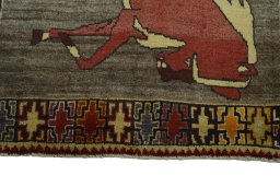 Central medallion detail of 2000s Persian Gabbeh rug from Iran / Persia