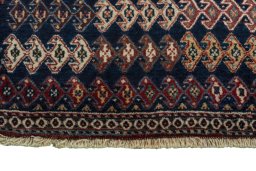Central medallion detail of 2000s Persian Gabbeh rug from Iran / Persia