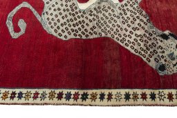 Central medallion detail of 2000s Persian Gabbeh rug from Iran / Persia