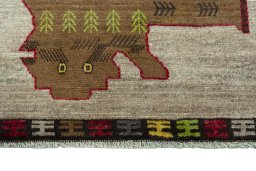 Central medallion detail of 2000s Persian Gabbeh rug from Iran / Persia