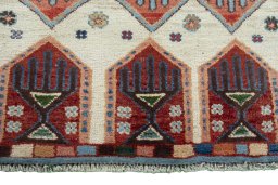 Central medallion detail of 2000s Persian Gabbeh rug from Iran / Persia