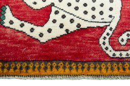 Central medallion detail of 2000s Persian Gabbeh rug from Iran / Persia