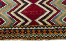 Central medallion detail of 2000s Persian Gabbeh rug from Iran / Persia