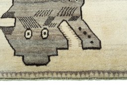 Central medallion detail of 2000s Persian Gabbeh rug from Iran / Persia