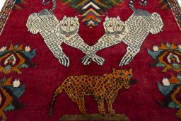 Central medallion detail of 2000s Persian Gabbeh rug from Iran / Persia