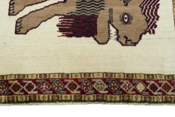 Central medallion detail of 2000s Persian Gabbeh rug from Iran / Persia